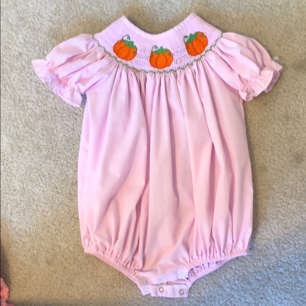 Smocked Bubble with pumpkin embroidery